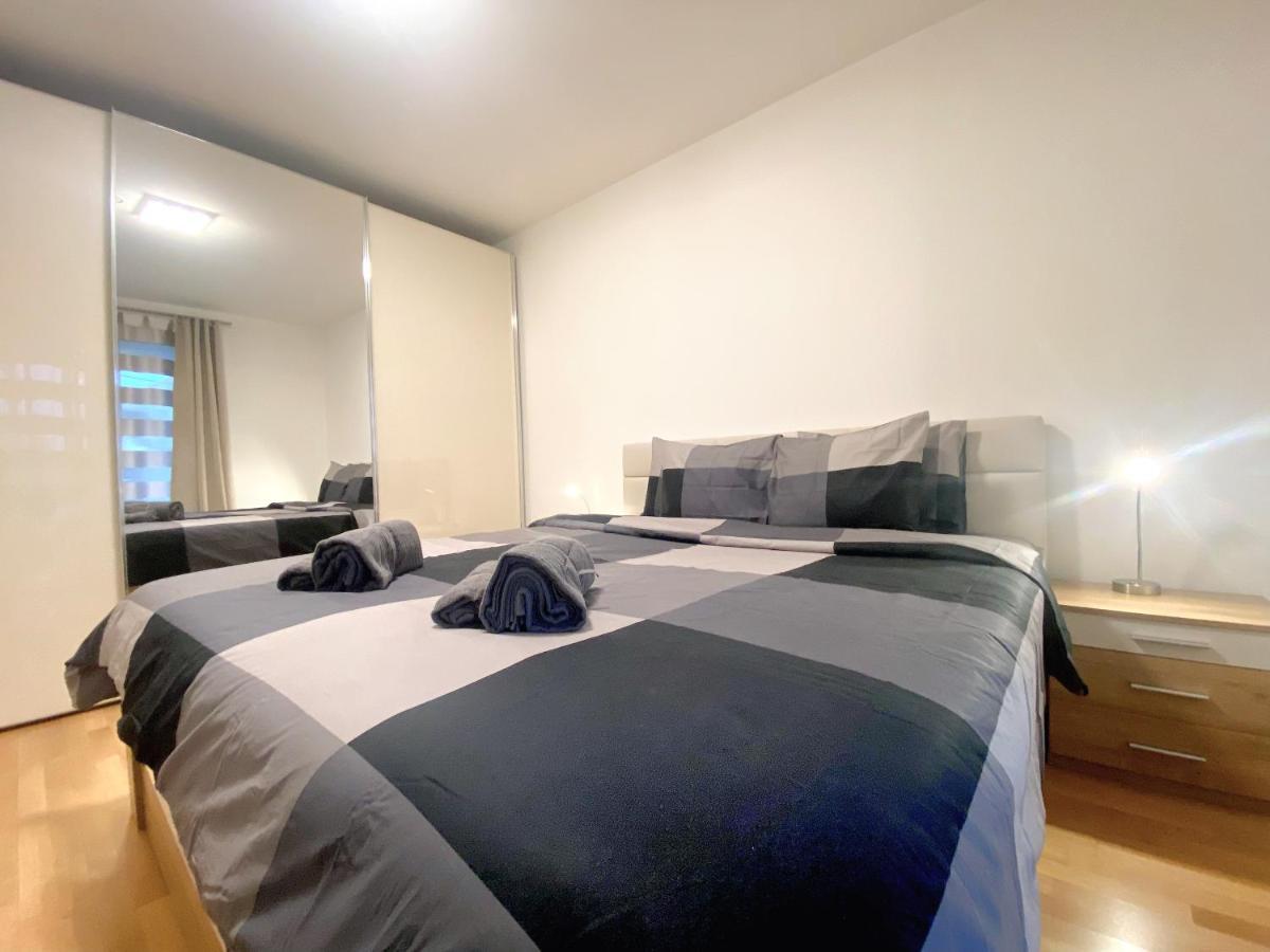 Near Lake Spacious & Furnished Beautiful * Vienne