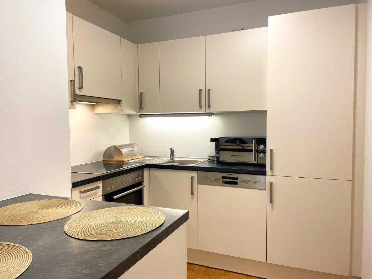 Near Lake Spacious & Furnished Beautiful Appartement *